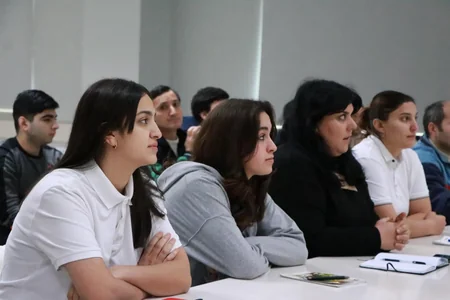Voleybol hakimliyinə yeni cəlb olunan şəxslər üçün növbəti seminar keçirilib