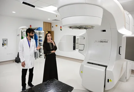 Leyla Aliyeva visits Sultan Qaboos Comprehensive Cancer Care and Research Center in Muscat