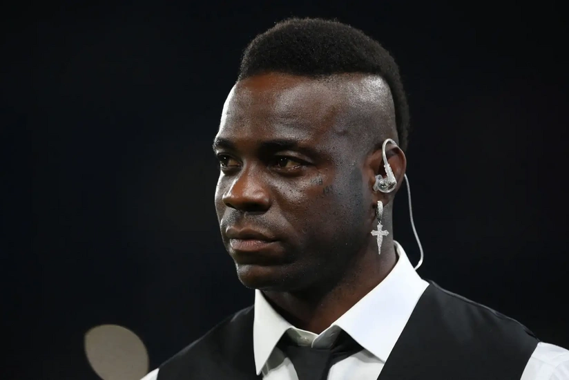 KİV: Balotelli karyerasını BƏƏ-nin ikinci divizionunda davam etdirəcək