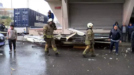 İstanbulda fırtına nəticəsində 45 ağac qopub, 89 dam uçub