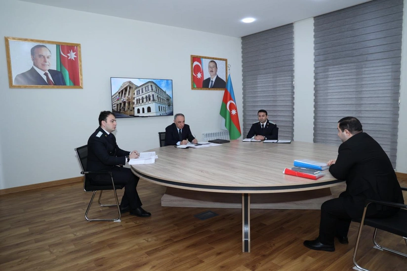 Kamran Əliyev Pirallahıda vətəndaşları qəbul edib