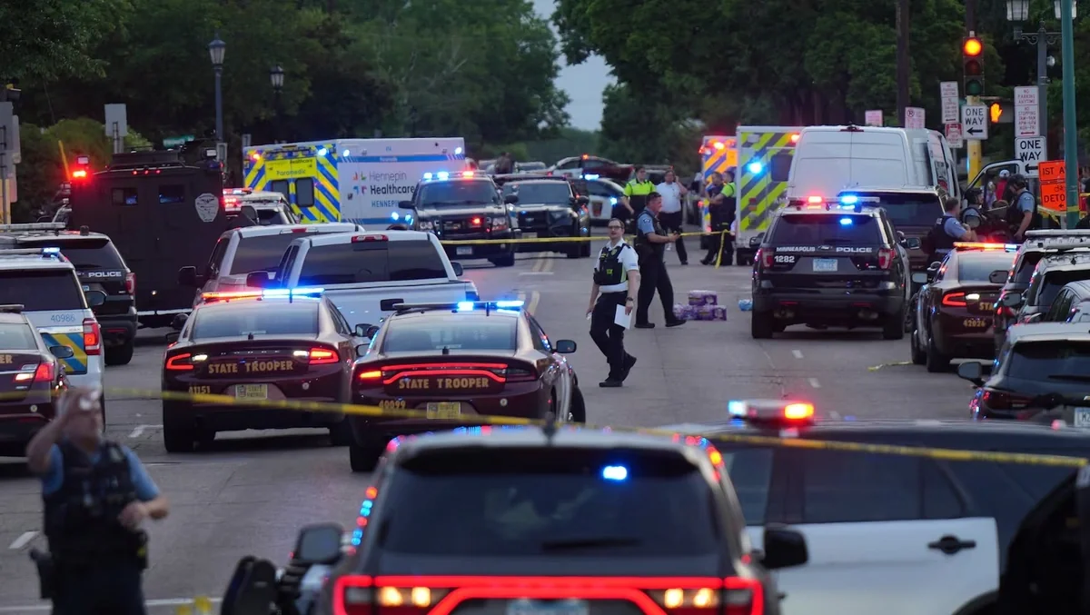 ABŞ-də federal agentlər iki nəfəri güllələyib