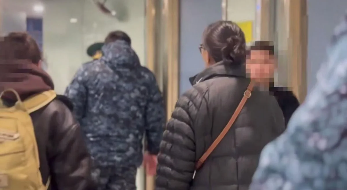 Из Турции в Казахстан экстрадировали подозреваемую в мошенничестве женщину
