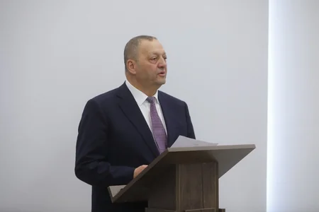 Riad Qasımov: Paytaxtın memarlıq mühitinin keyfiyyətinin yüksəldilməsi əsas prioritet olaraq qalacaq