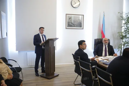Riad Qasımov: Paytaxtın memarlıq mühitinin keyfiyyətinin yüksəldilməsi əsas prioritet olaraq qalacaq