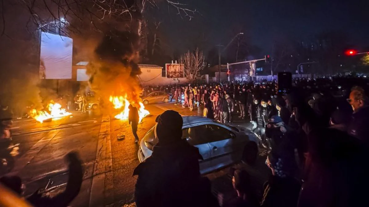 HRANA: В ходе протестов в Иране задержаны не менее 550 человек
