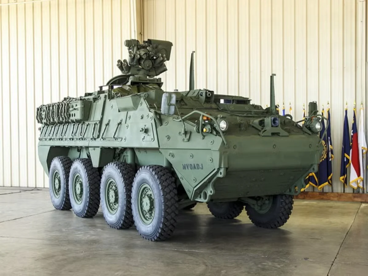 Болгария в феврале приступит к сборке американских бронированных машин Stryker