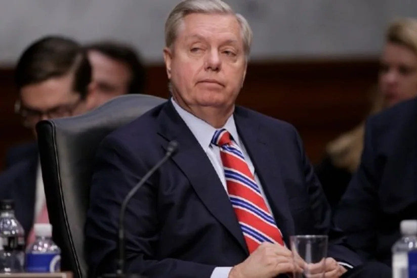 ABŞ senatoru: Ərəb ölkələri müttəfiqlərimizin İranın müdafiə etməsi narahatlıq doğurur