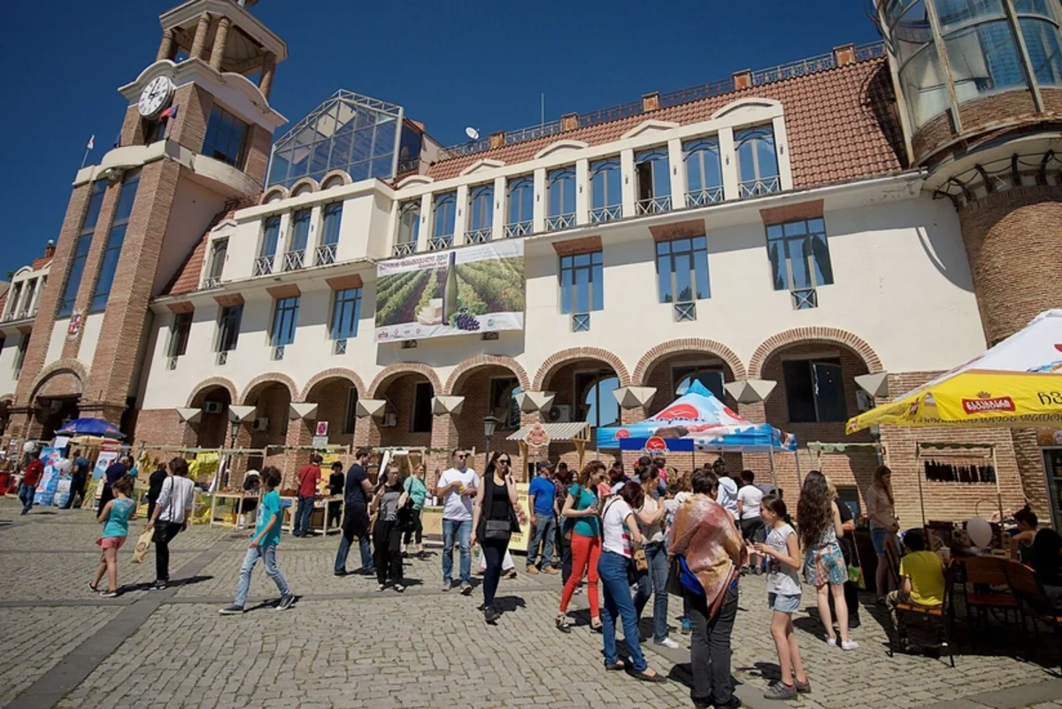 Tourist flow from Azerbaijan to Georgia up by more than 33% in 2025