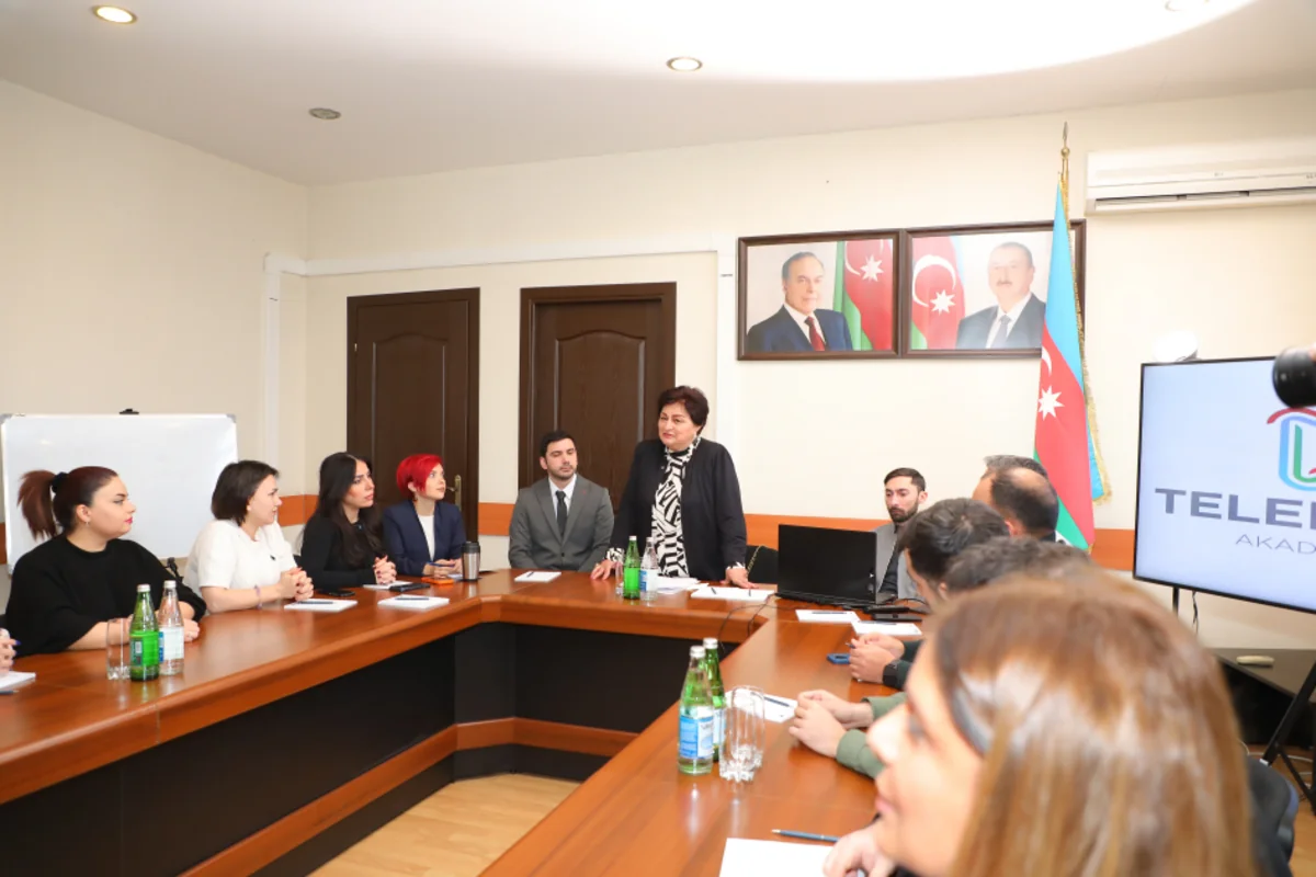 Teleradio Akademiyasında Mediada Azərbaycan dili mövzusunda növbəti təlim keçirilib