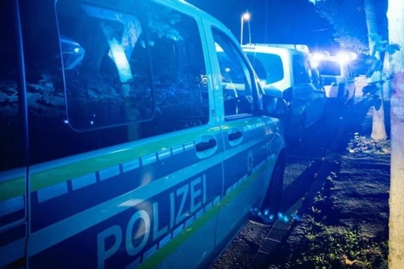 Berlində II Bundesliqa oyunundan əvvəl baş verən qarşıdurmada 50-dən çox insan yaralanıb