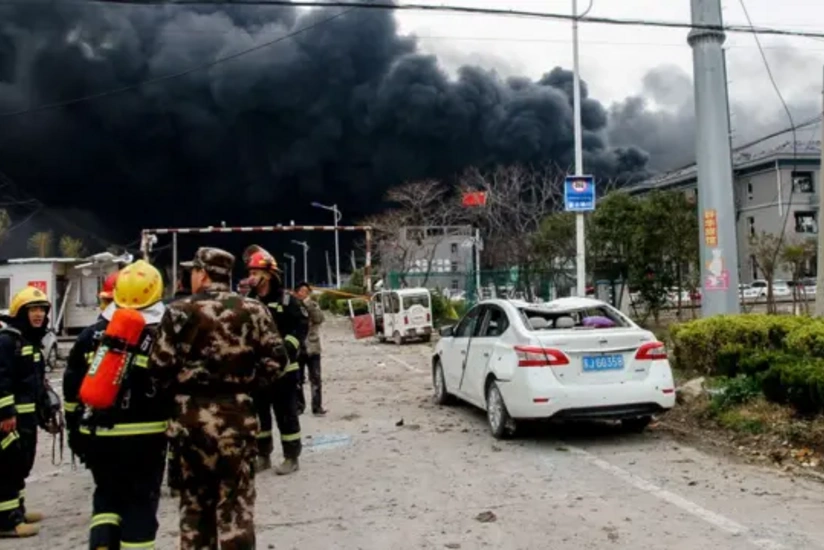В Китае при взрыве на заводе двое погибли, пятеро пропали без вести