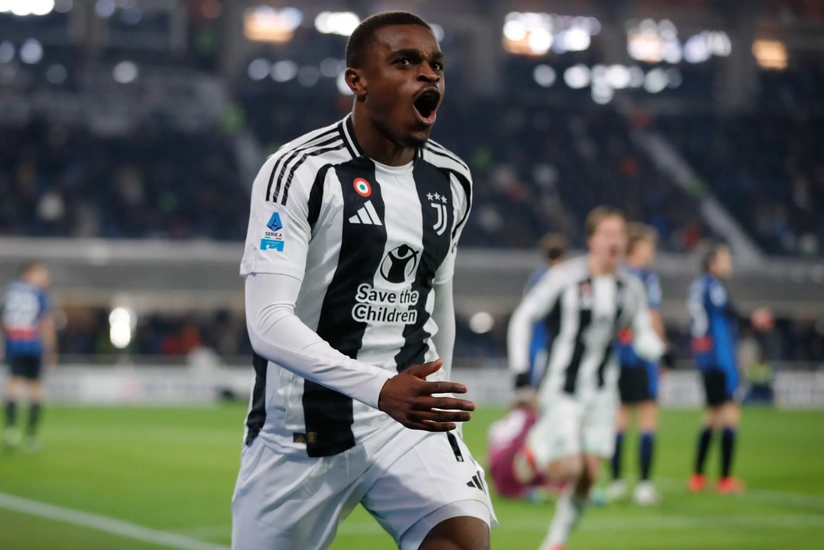 Mançester Yunayted İtaliya klubunun müdafiəçisi üçün 30 milyon avro ödəməyə hazırdır