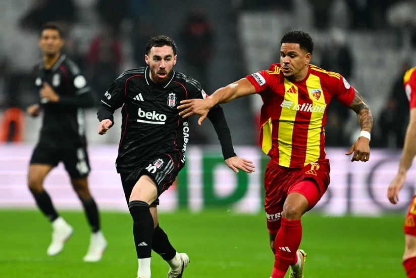 Türkiyə Superliqası: Beşiktaş son dəqiqə qolu ilə qələbə qazanıb