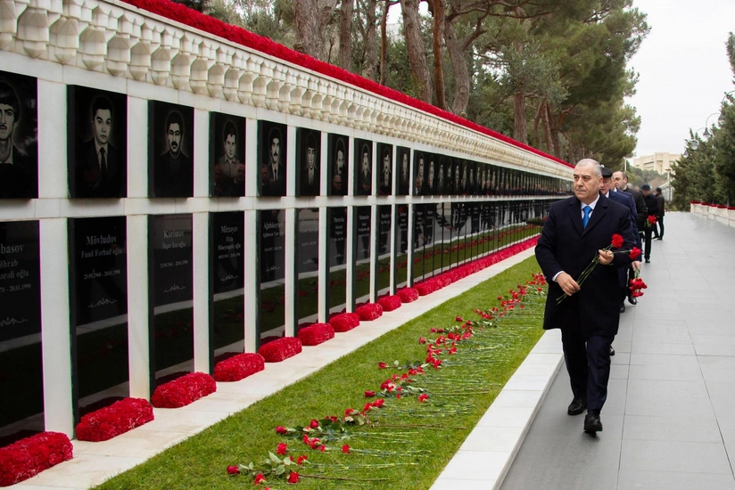 Сотрудники СГБ посетили Аллею шехидов