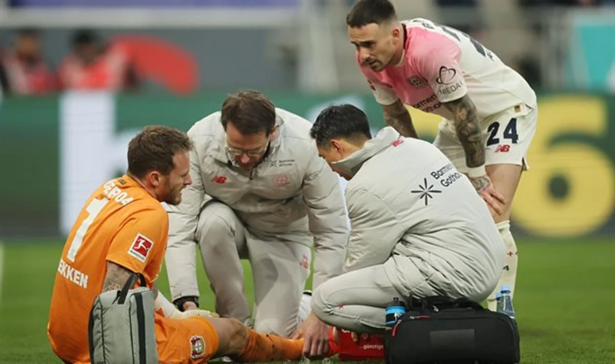 Niderland millisinin üzvü iki ay meydana çıxa bilməyəcək