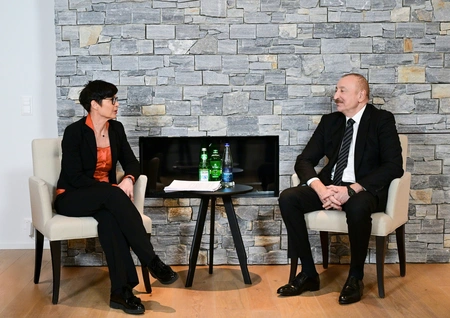 President Ilham Aliyev meets European Commissioner for Enlargement Marta Kos in Davos