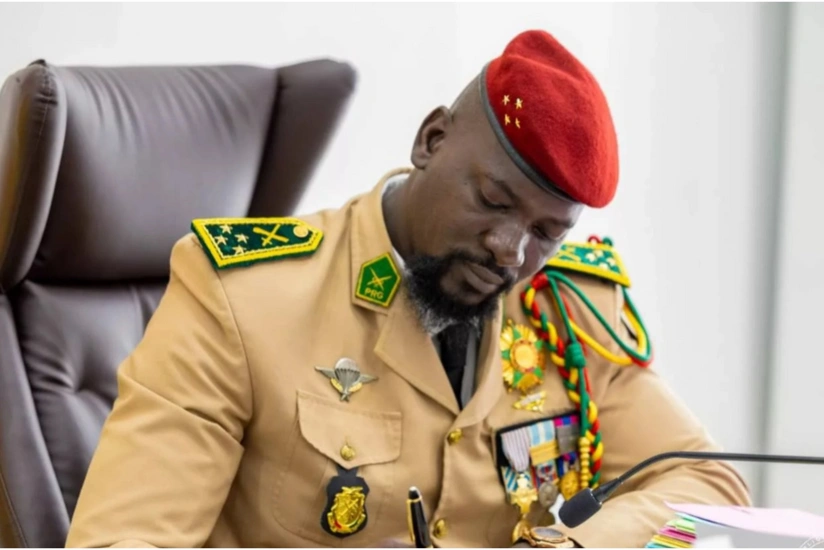 Qvineya Prezidenti hökuməti istefaya göndərib