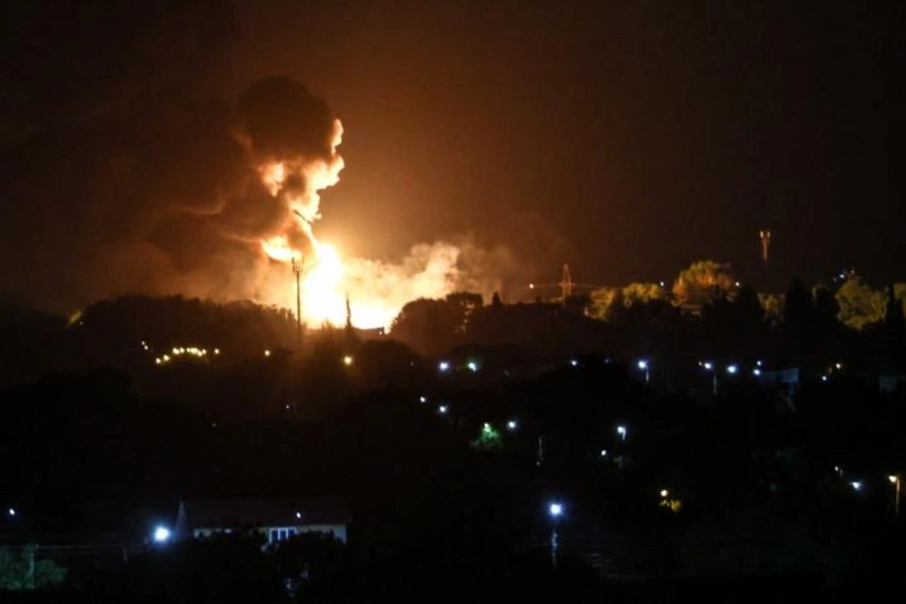 Penzada neft anbarına PUA hücumu nəticəsində yanğın baş verib