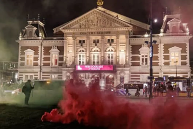 Amsterdamın mərkəzi etirazlar səbəbindən yüksək riskli zona elan edilib