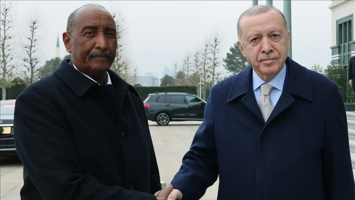 Abdel Fattah: Sudanda vəziyyətin nizamlanması Türkiyənin vasitəçiliyi ilə təklif olunub