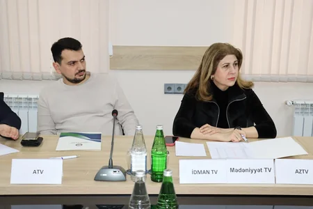 Ötən ay teleaparıcılar Azərbaycan dilində qarşılığı olan 33 xarici söz işlədiblər