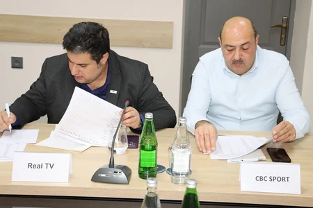 Ötən ay teleaparıcılar Azərbaycan dilində qarşılığı olan 33 xarici söz işlədiblər