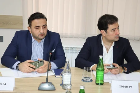 Ötən ay teleaparıcılar Azərbaycan dilində qarşılığı olan 33 xarici söz işlədiblər