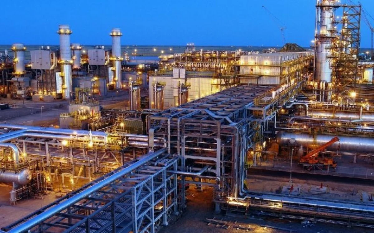 На месторождении Тенгиз возобновлена добыча нефти после аварии