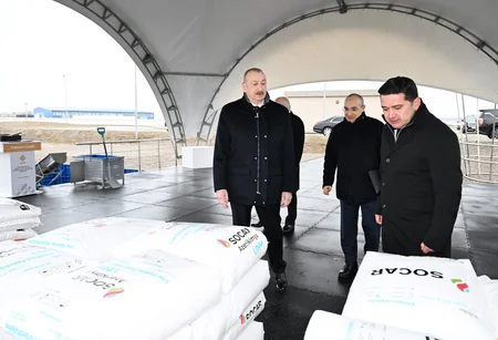 Президент Ильхам Алиев заложил фундамент нового предприятия в Сумгайыте