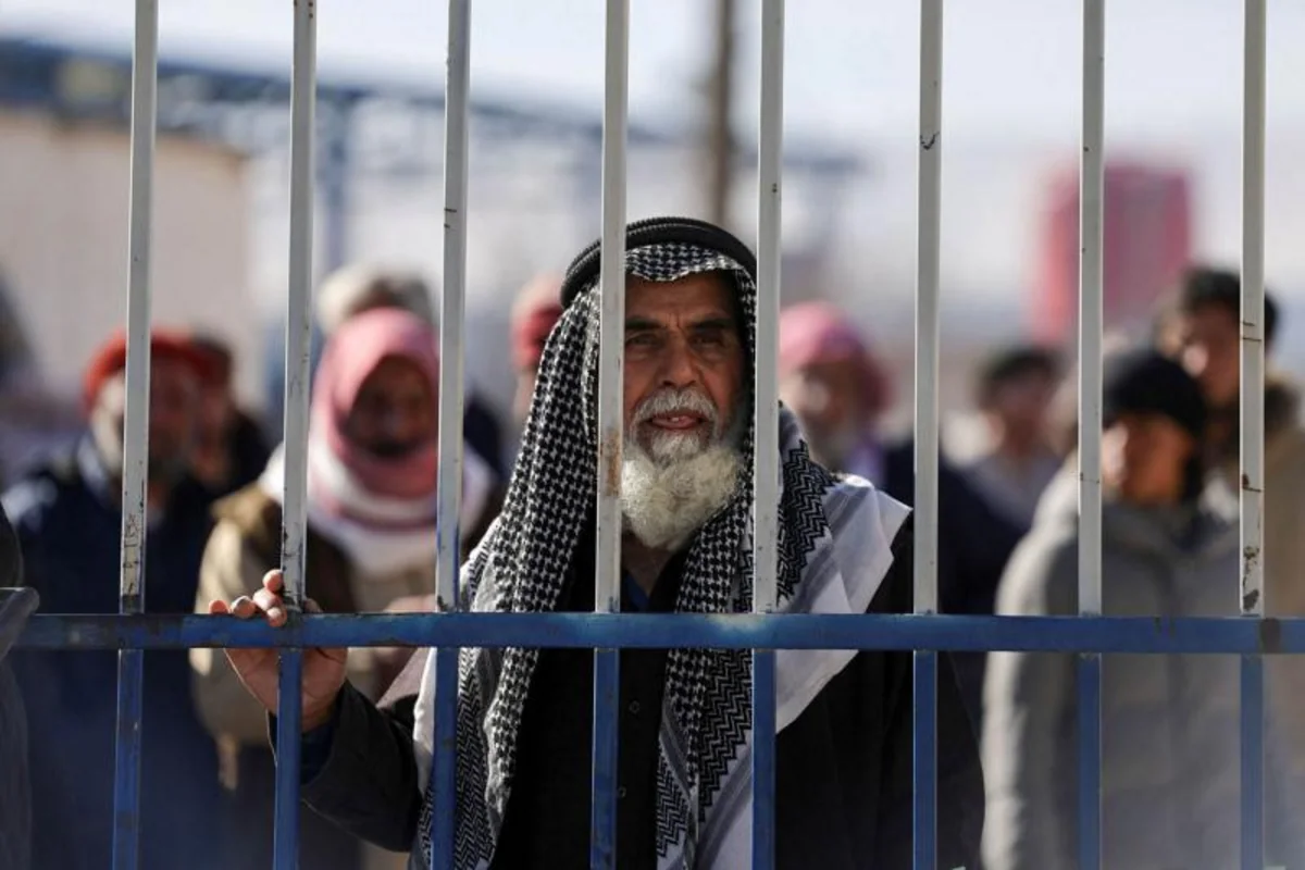 KİV: Suriyadan İraq həbsxanalarına daha 300 İŞİD üzvü köçürülüb