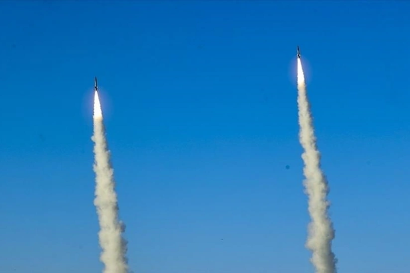 КНДР запустила две баллистические ракеты в сторону Японского моря