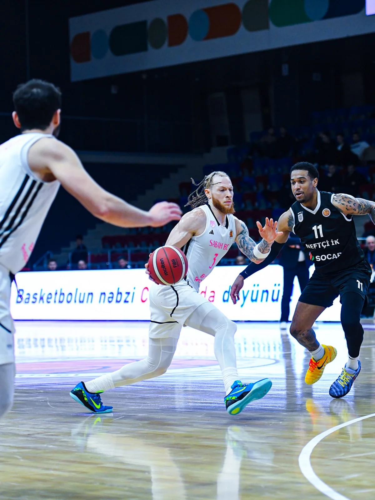 Azərbaycan Basketbol Liqasının XI turdan təxirə salınmış matçında Sabah Neftçiyə qalib gəlib