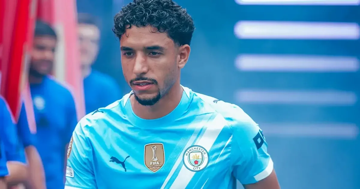 Mançester Sitinin hücumçusu klubdan ayrılmağı düşünür