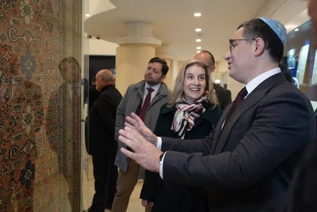 Amy Carlon meets with local Jewish community in Azerbaijan's north
