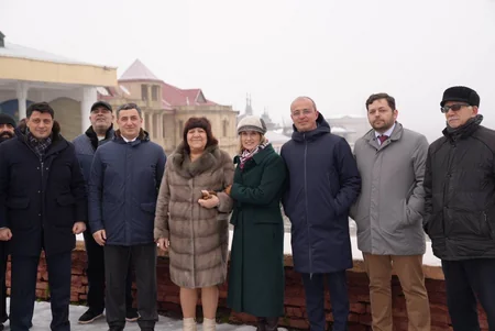 Amy Carlon meets with local Jewish community in Azerbaijan's north