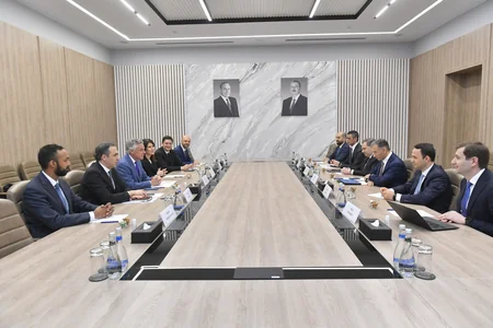 Mastercardın strateji inkişaf üzrə vitse-sədri biznes dairəvi masa təşkil edib