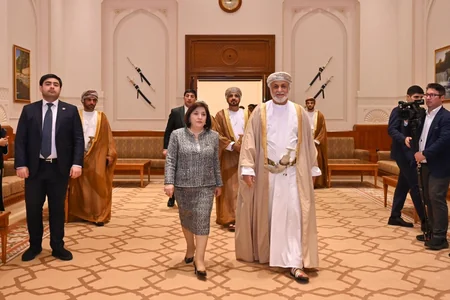 Sahibə Qafarova Oman Sultanlığı Dövlət Şurasının sədri ilə görüşüb