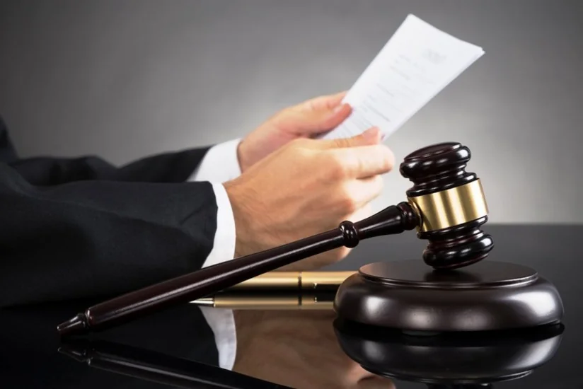 В Азербайджане расширяют перечень случаев обыска без решения суда