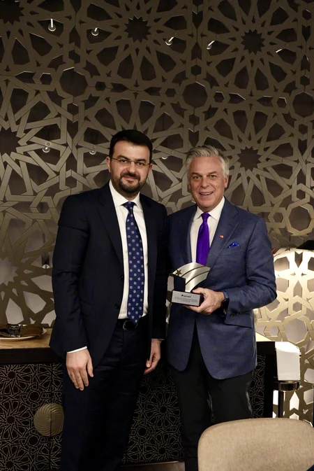 Mastercardın strateji inkişaf üzrə vitse-sədri biznes dairəvi masa təşkil edib