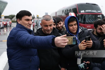 Карабах вернулся в Баку после выхода в плей-офф Лиги чемпионов