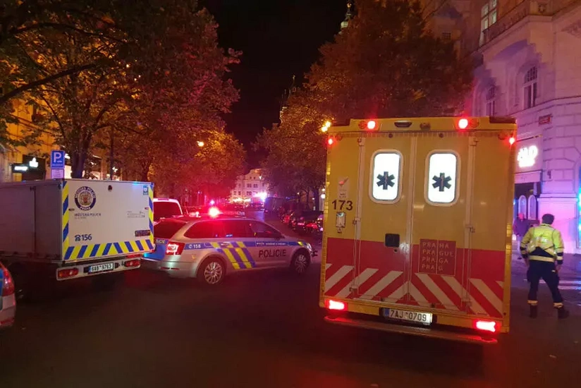 В Праге в студенческом общежитии эвакуировали свыше 120 человек из-за пожара