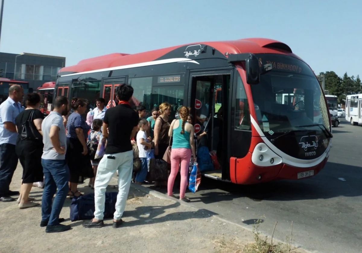 Azərbaycanda ötən il turistlər ən çox nəqliyyat xidmətlərindən narazı qalıblar – ARAŞDIRMA