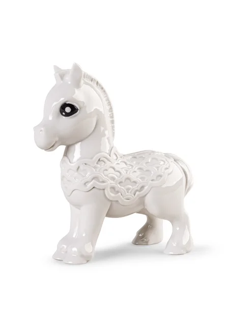 Lladro At obrazına həsr olunmuş yeni çini seriyasını təqdim edir