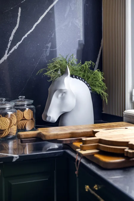 Lladro At obrazına həsr olunmuş yeni çini seriyasını təqdim edir