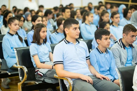Təhsildə sosial iş xidməti çərçivəsində bu günə qədər 429 uşağın dərsə davamiyyəti bərpa edilib