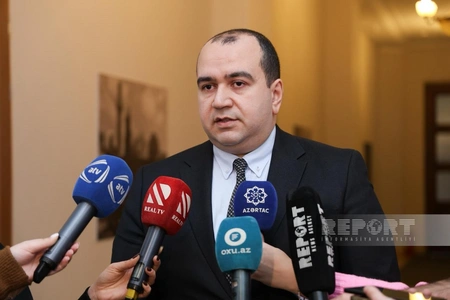 Vüqar Hümbətov: Attestasiya prosesində müəllimlərin ixtisasına aid olmayan sual yoxdur