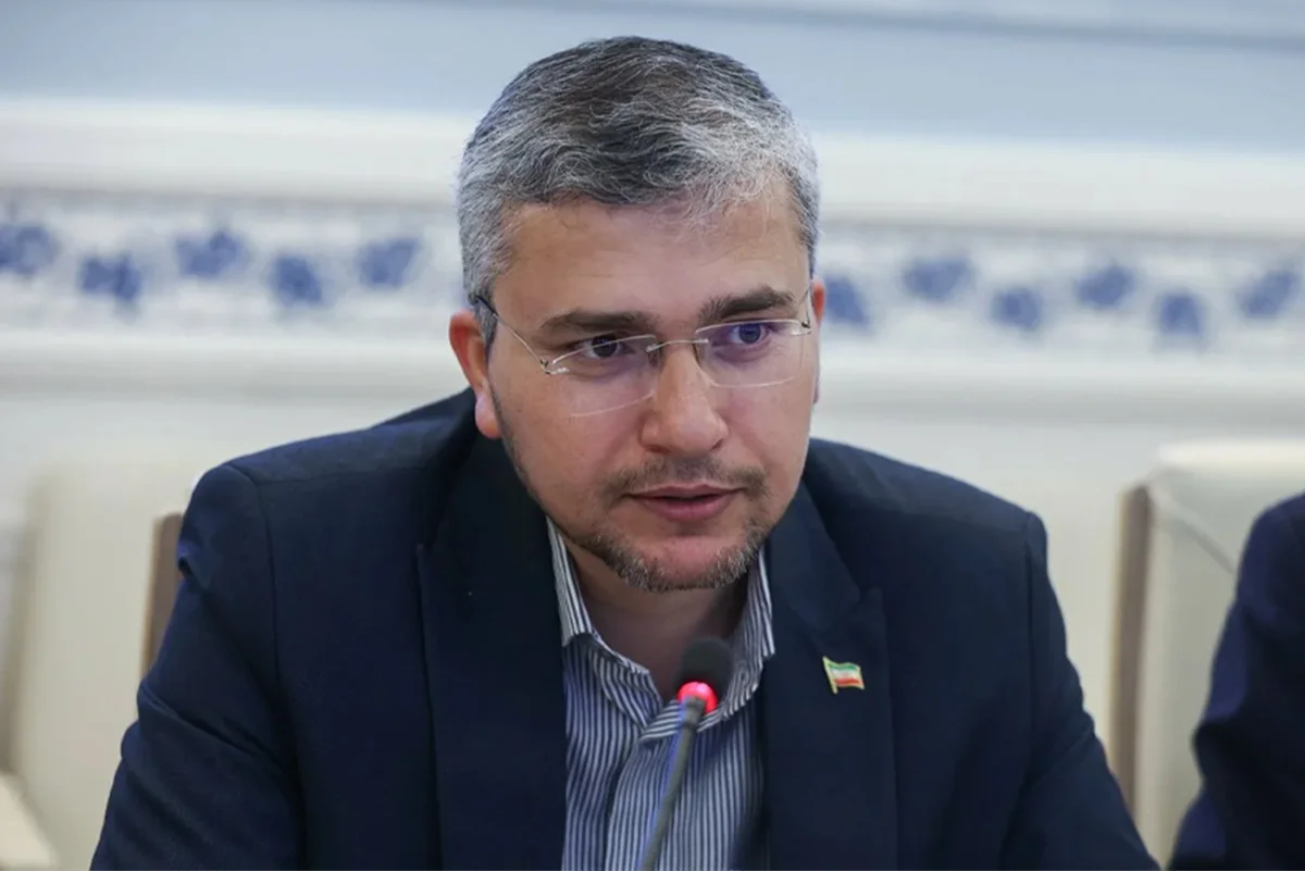 Резаи: Прекращение ракетной и ядерной программ Ирана не является предметом переговоров
