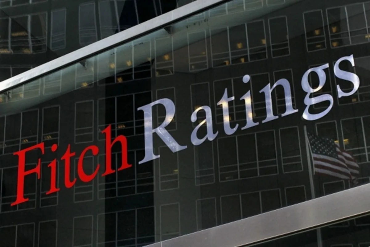 Fitch оценило рейтинги SOCAR вместе с 10 крупнейшими мировыми нефтегазовыми компаниями