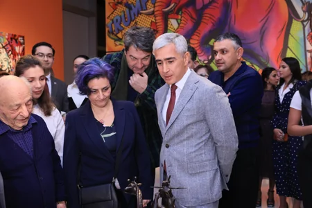 Heydər Əliyev Mərkəzində Vəhşi təbiətin super qəhrəmanları adlı sərgi açılıb